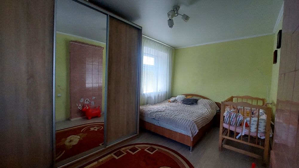 Продам 2-кімнатну квартиру. Вул.Вірменська,16.