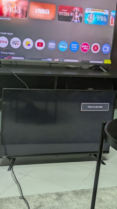 TV kunft 32" quase nova ou troco por uma PlayStation 4 em bom estado e com jogos