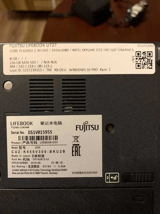 Laptop FUJITSU Lifebook U727