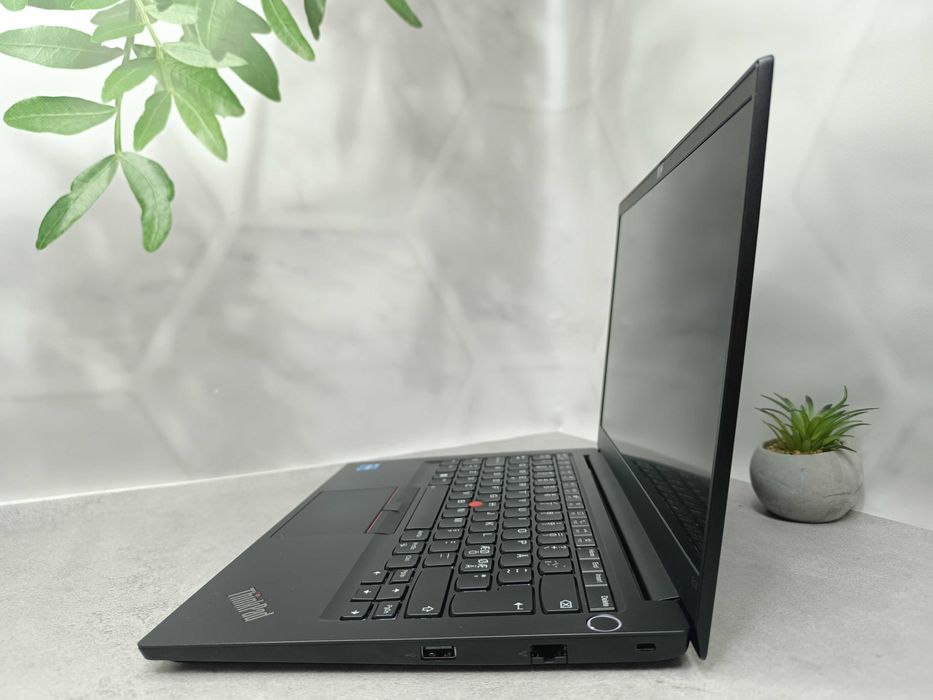 Ноутбук Lenovo ThinkPad E14 Gen 2/i5-1135G7/8GB/256M2/14"/Full HD IPS