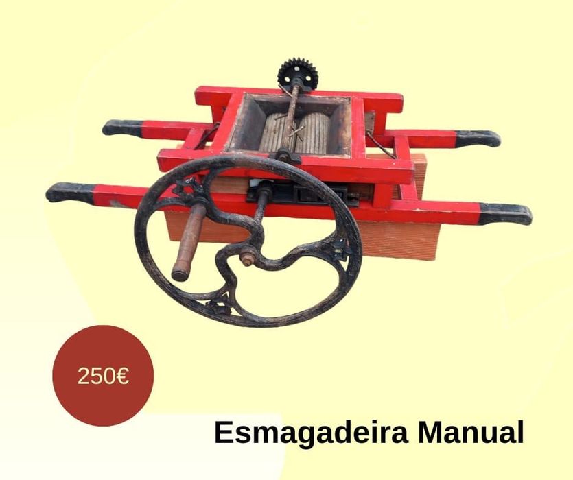 Esmagadeira manual de uva