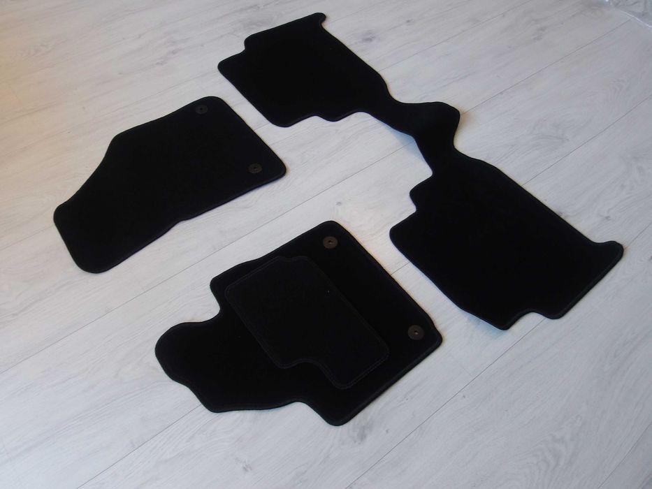 Dywaniki Welurowe VW TOURAN Rok 10-15 Idealnie Dopasowane STOPERY