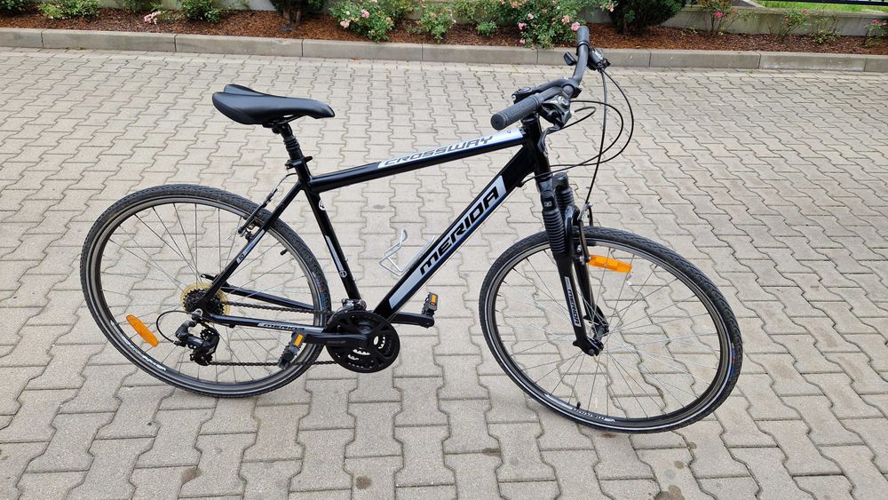 Rower Merida Crossway 10-V 2012
