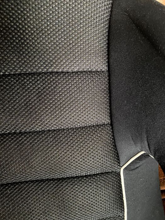Cadeira Auto - Acento Elevatório Auto com Esofix 15-36kg