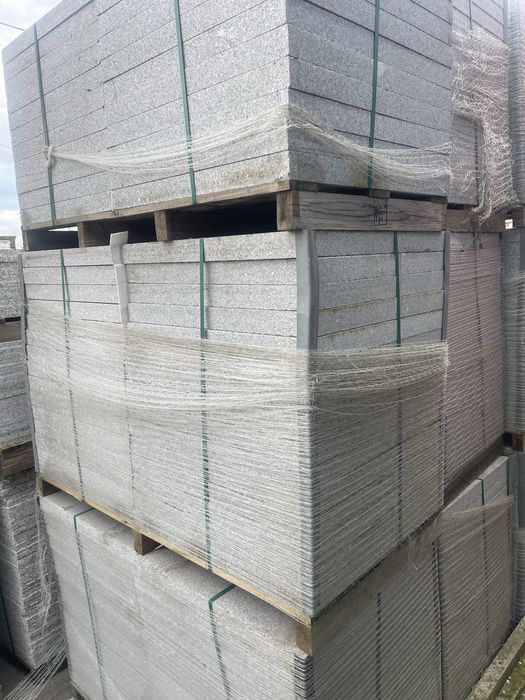 Granito Gris Alba a 5 cm esp. 1ª