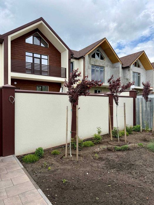 Продам дом 127 кв.м. Таунхаус "Садовый" в Обуховке (Кировское)