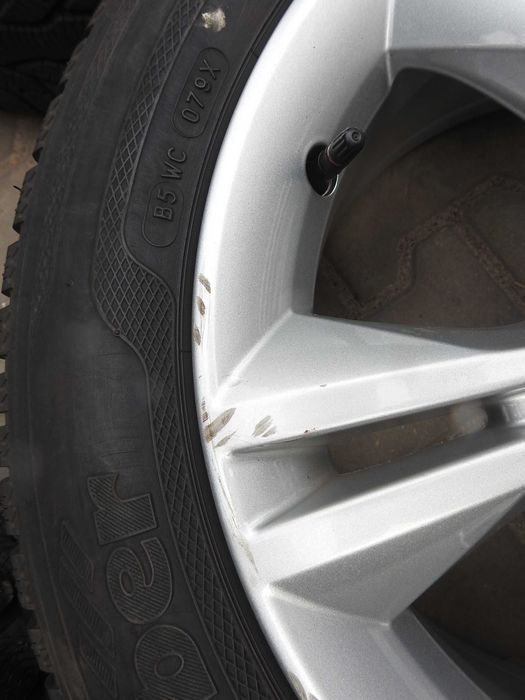 4x Alufelgi 16'' 5x108 FORD O.M. 7J ET50 Piasta 63,4 mm TPMS