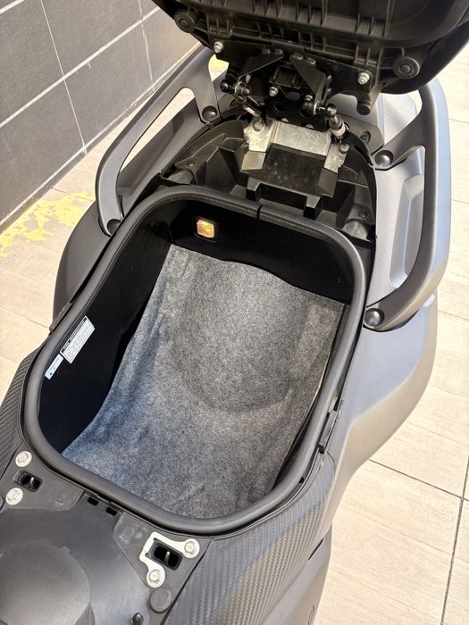 Tmax 530 apenas 18mil km