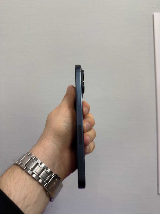 iPhone 15 Pro Max ESIM 256/512GB/1TB    Blue/Black/Natural Titan