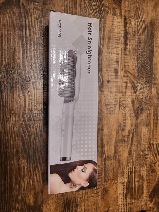 Гребінець-випрямляч для волосся 34Вт HQT-909B