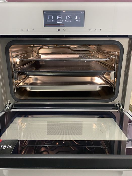 Духовка -Пароварка фірми Miele DGC 7845