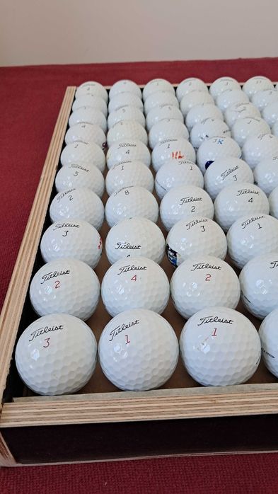 Piłeczki piłki do golfa Titleist PROV1, PROV1x