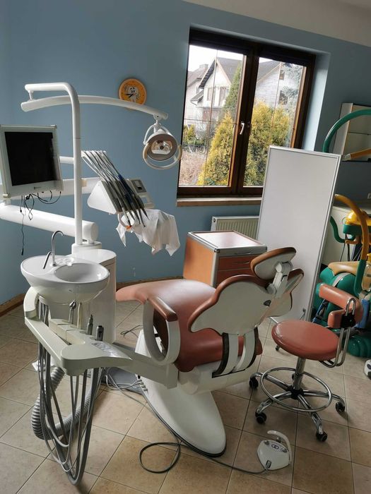 Fotel stomatologiczny / Unit dentystyczny Dornwell DW900