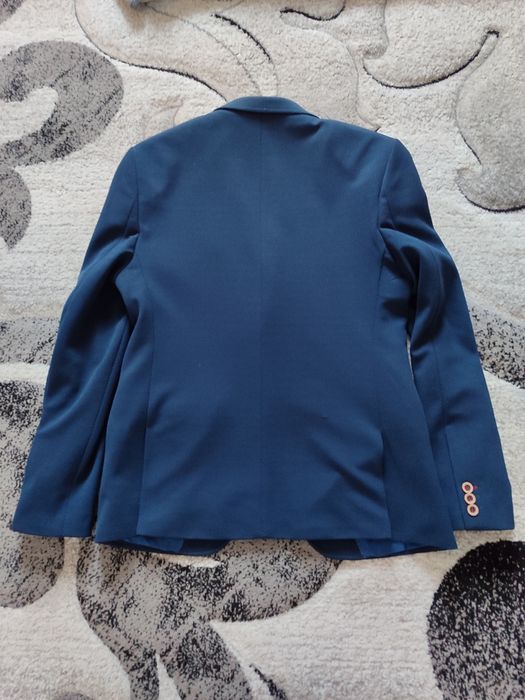 Чоловічий піджак