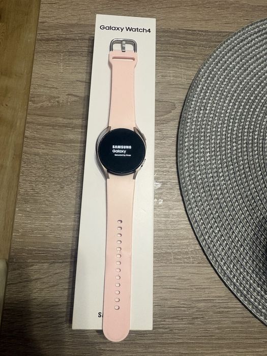 Samsung Galaxy Watch 4 Pink Gold