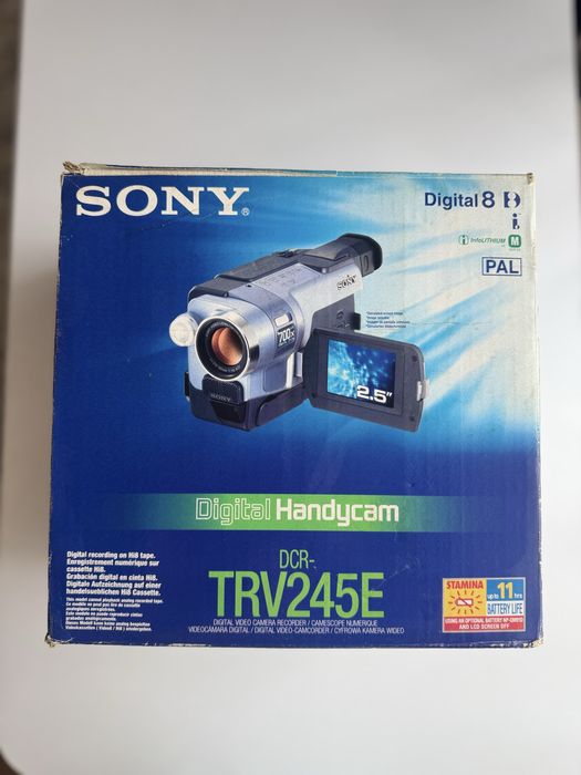 Sony DCR-TRV245E Digital 8 — відеокамера Handycam + оригінальна коробка