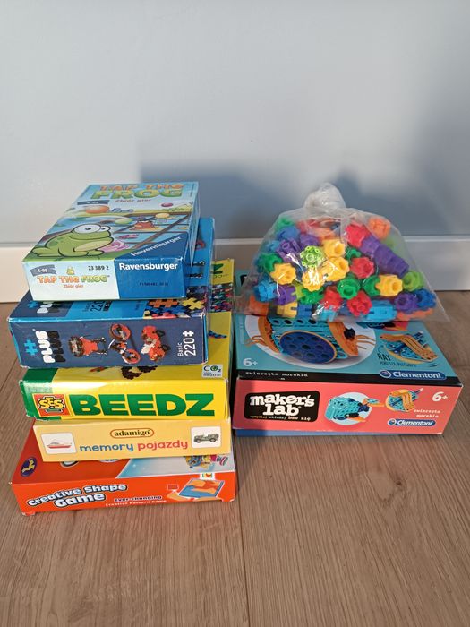 Zestaw gier i klocków
