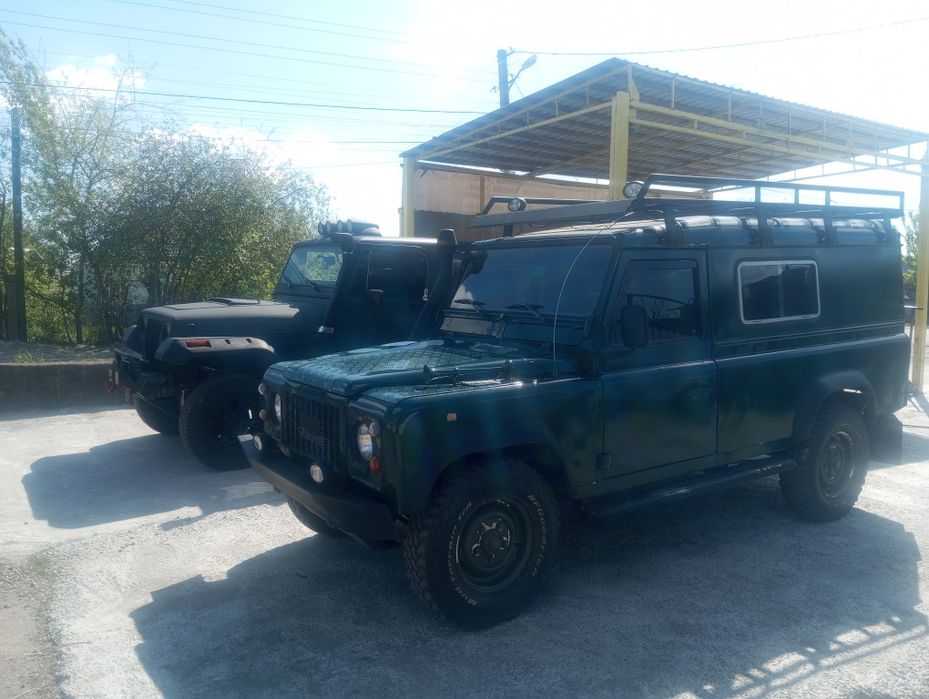 Toyota Prado 90 Land Rover Defender