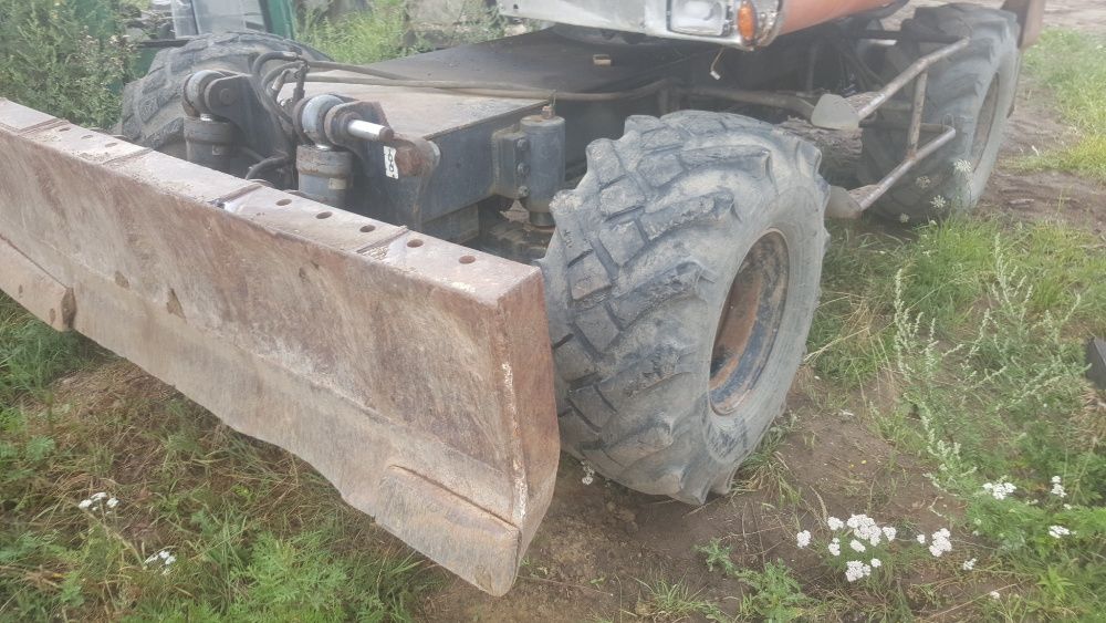 koparka fiat hitachi FH130W siłownik ramienia hydraulika siłowa