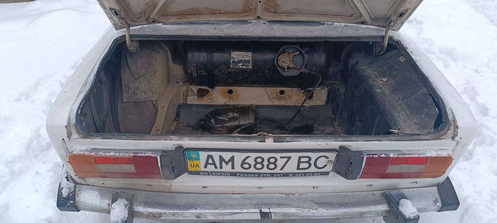 Продам ваз 21063  можливий обмін