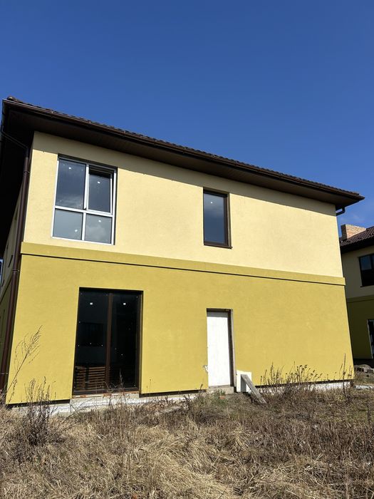 Котедж масив КРИНИЧЕНЬКА