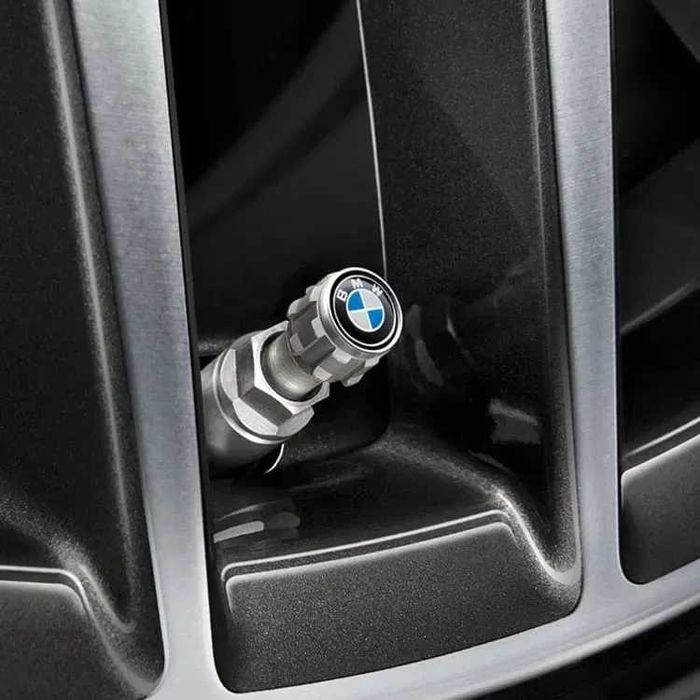 Nakładki na wentyle z logo BMW