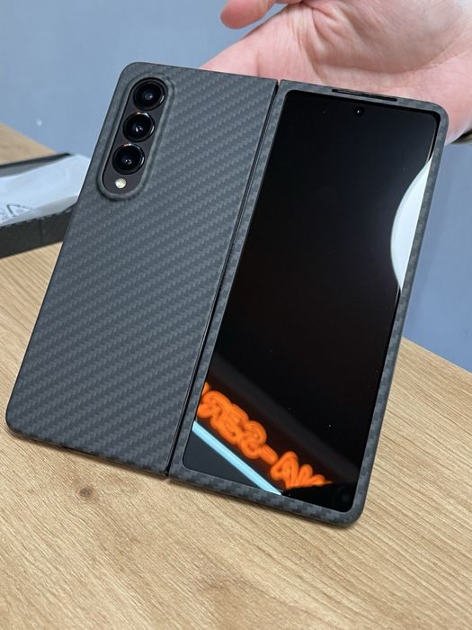 Ультратонкий карбоновый чехол Galaxy Z Fold 4