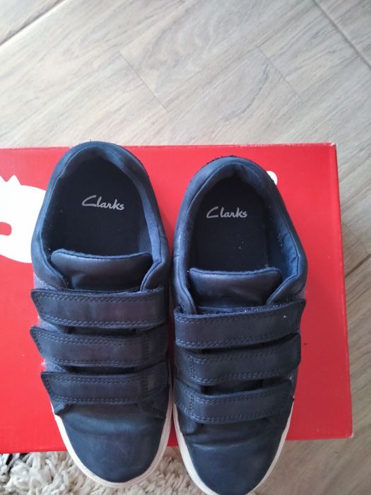Кеди шкіряні на хлопчика Clarks