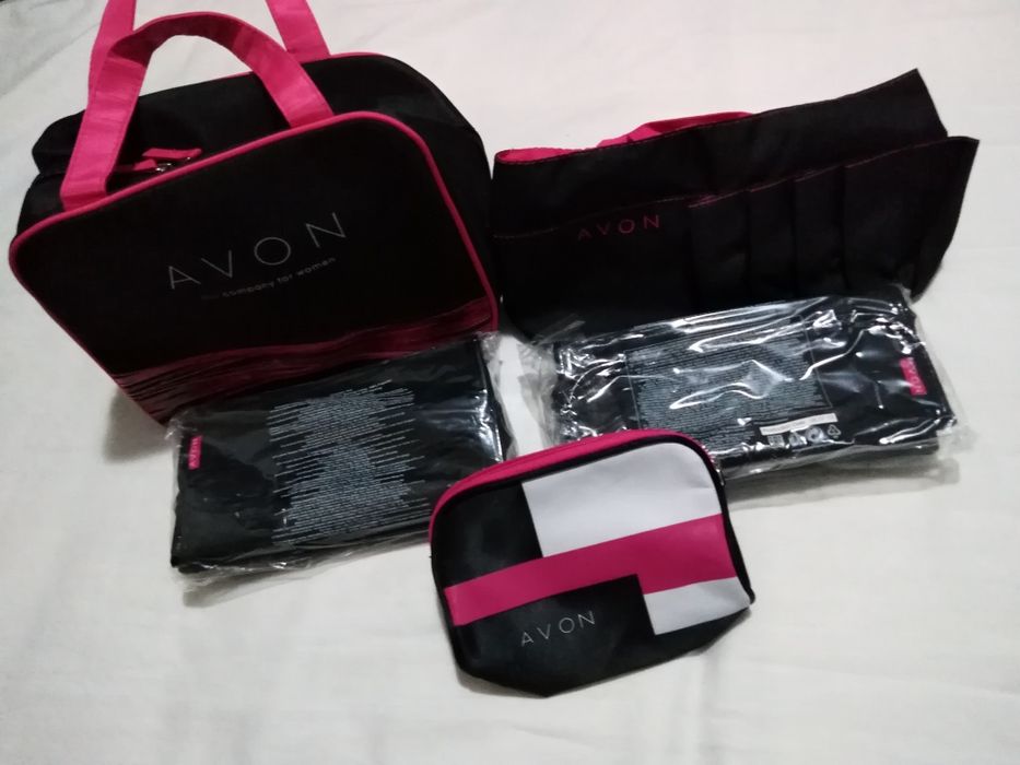 SALDOS Conj necessaires Avon