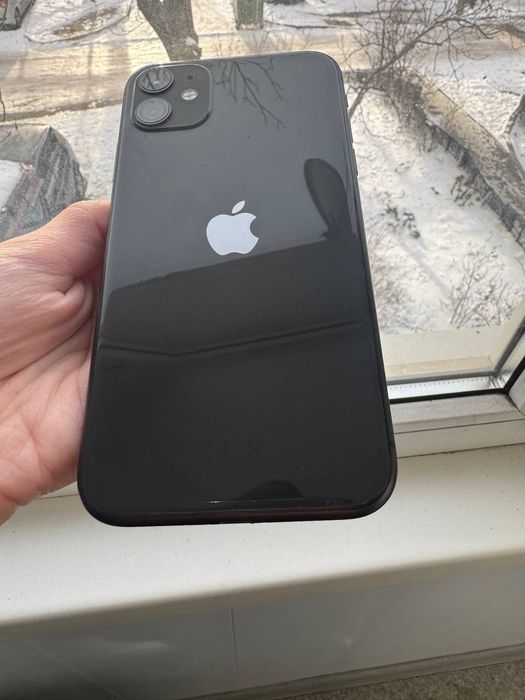 Продам  iPhone 11