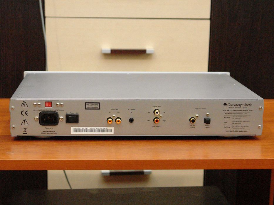 CD плеер Cambridge Audio Azur 540С V2. Дефект.