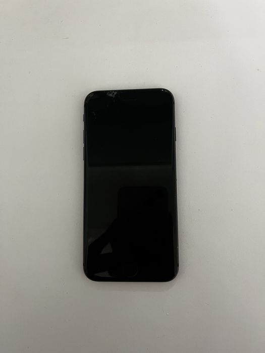 iphone 8 продам пишіть