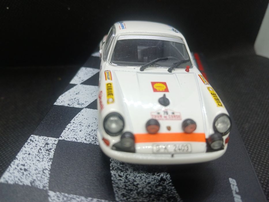 Miniatura  1/43 Porsche  911 R Larrousse vencedor do Tour de Corse 1969