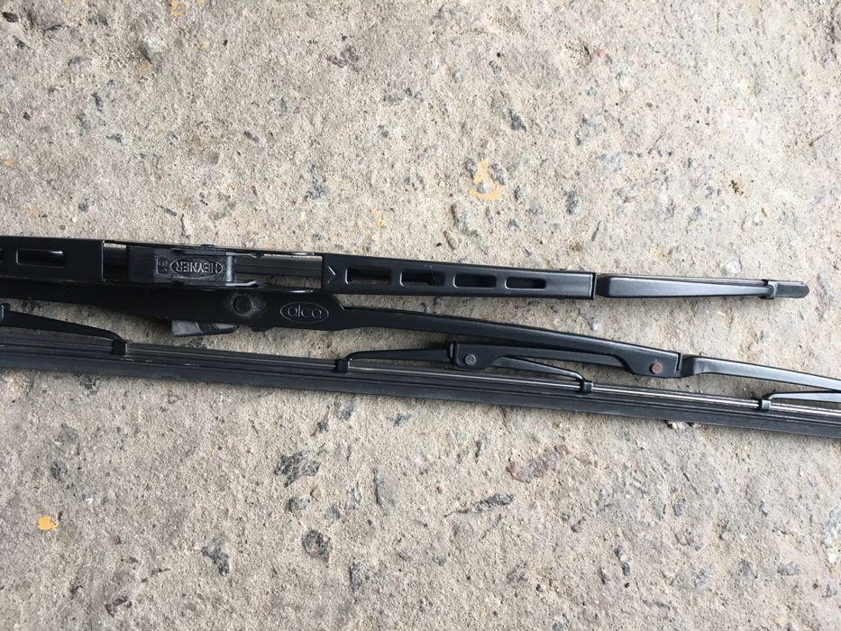 Дворники стеклоочистителя