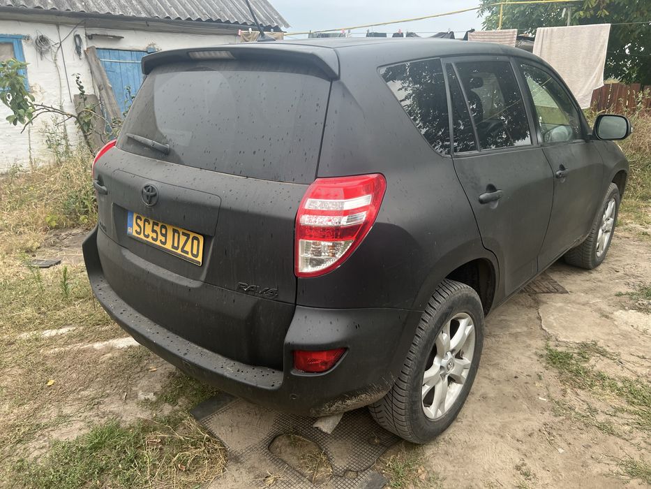 Продам Toyota rav4