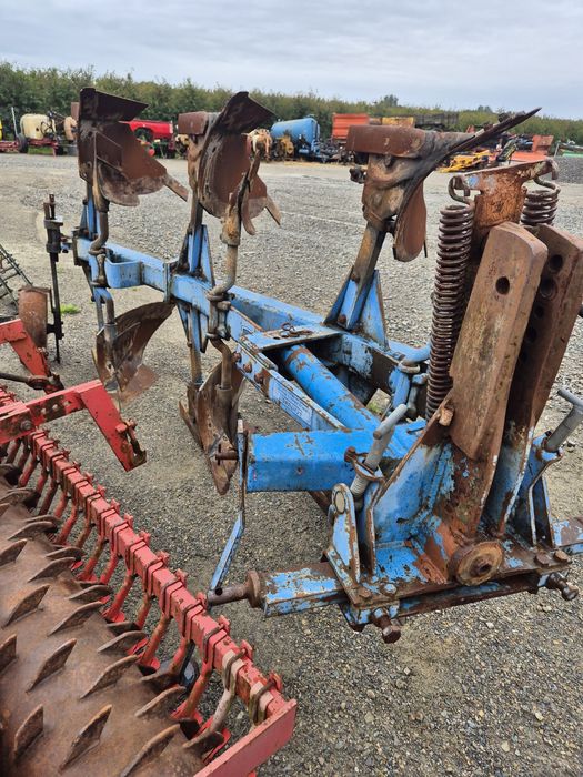 Pług obrotowy Lemken 3 skibowy