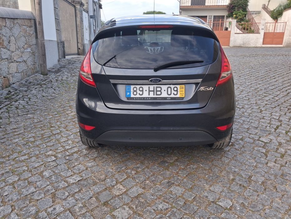 Ford fiesta 1.25 com 1 só dono