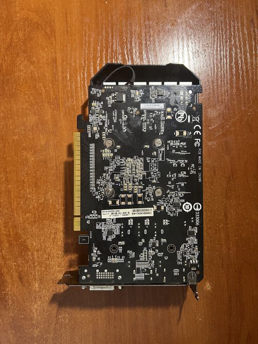 Відеокарта Gigabyte 1050 2gb
