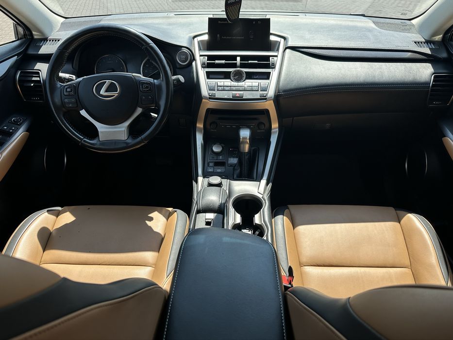 Продам Lexus NX200t 2017 2.0t бензин полный привод