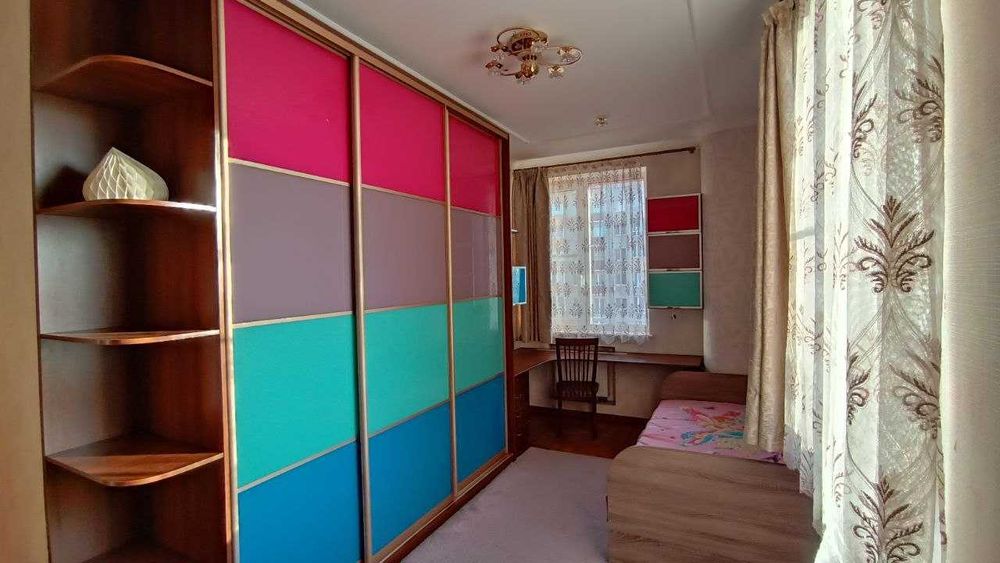 Продається 4-кімнатна квартира ЖК Гвардейский ТОРГ