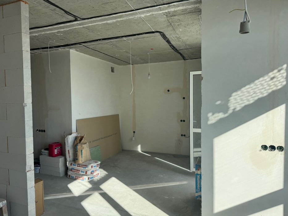 Подільський район, вул. Тираспольська 52, ЖК «Місто Квітів».