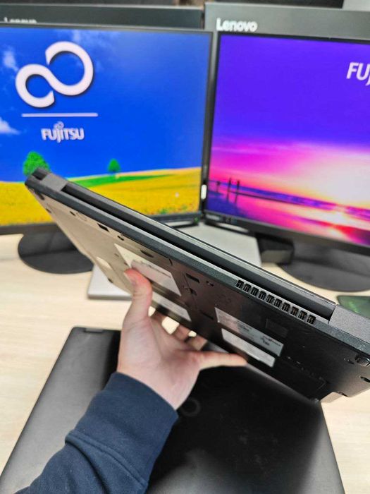 50 штук Ноутбук Fujitsu LIFEBOOK E449//8Gb DDR4/256Gb SSD
