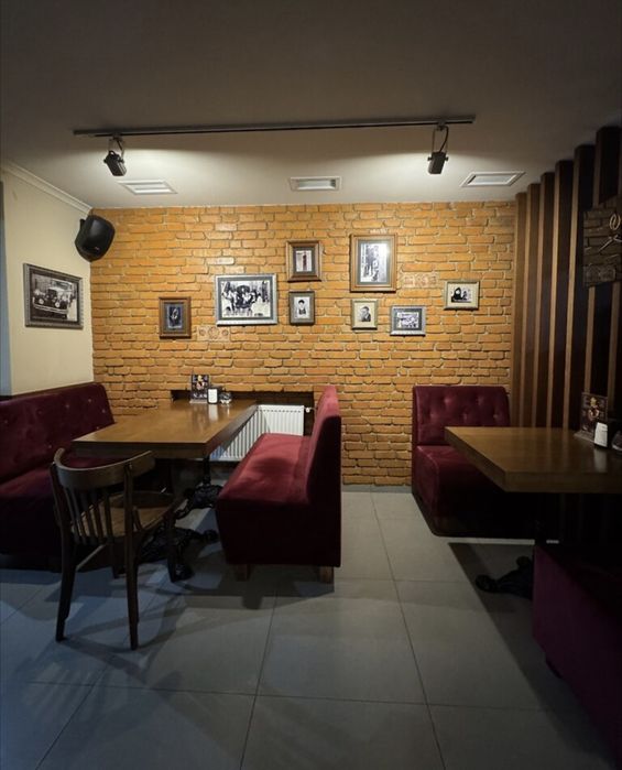 Продаж комерційної нерухомості (кафе)