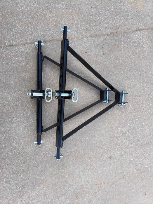 Engate de reboque para tratores e mini tratores, para ligação aos 3 pontos