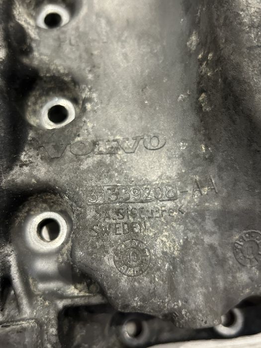 Піддон двигуна Volvo d5/d3