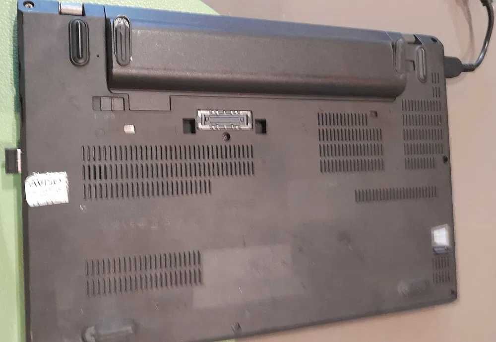 Portátil Lenovo Thinkpad 13'' 8 GB RAM disco SSD 480 GB