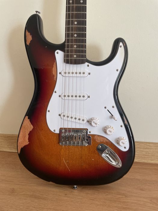 Guitarra Elétrica Fender Squier Affinity Strat