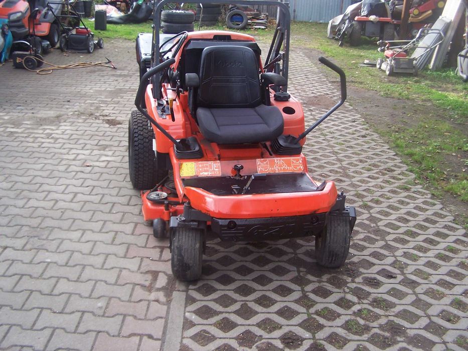 Kubota GZD 21 diesel 21KM wysoki wysyp,zero skręt,kosz 500L