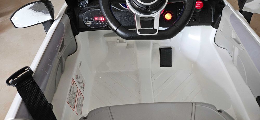 HOMCOM - Carro Elétrico Infantil – Criança - Audi - Controlo Remoto