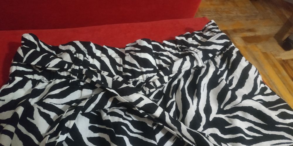 Шорты чёрно-белые  вискоза